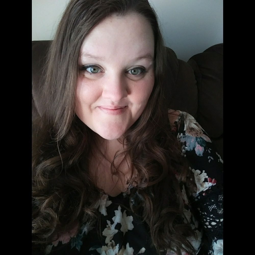 Meet your Posher, Mallory